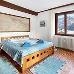 Alice Apartment *